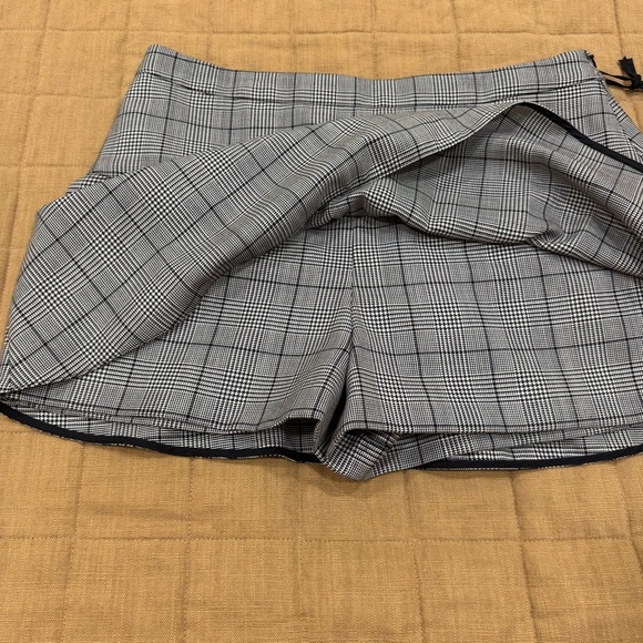 NWT Red Valentino Plaid Mini Skirt Skort Size 42 Medium - Picture 5 of 9